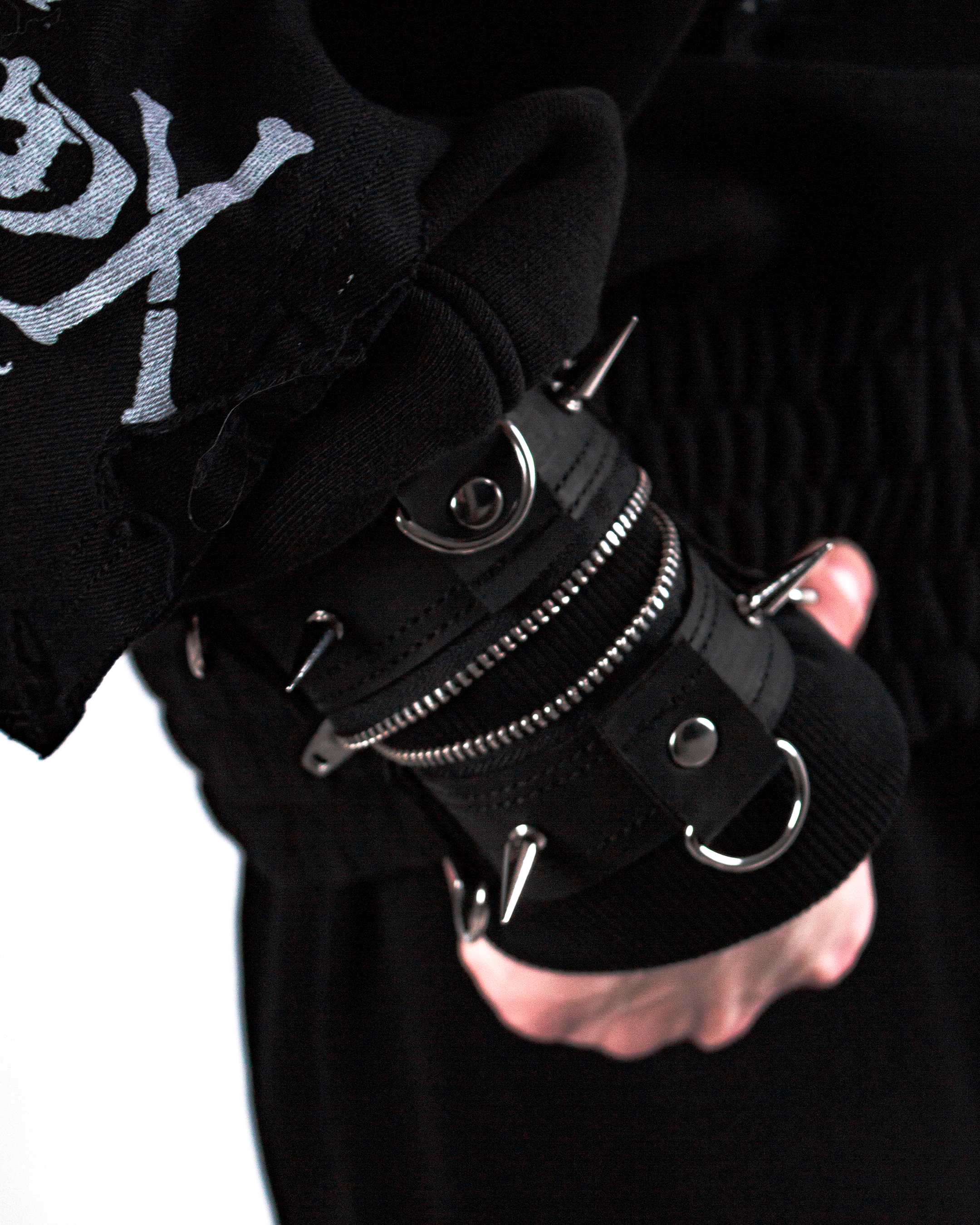 leather handcuff «sodom horrors»